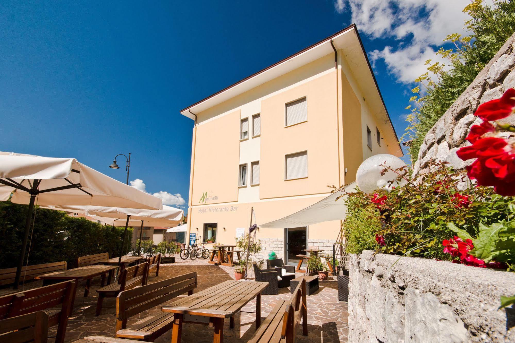 Hotel Martinelli Rontz-Klenz Exterior foto